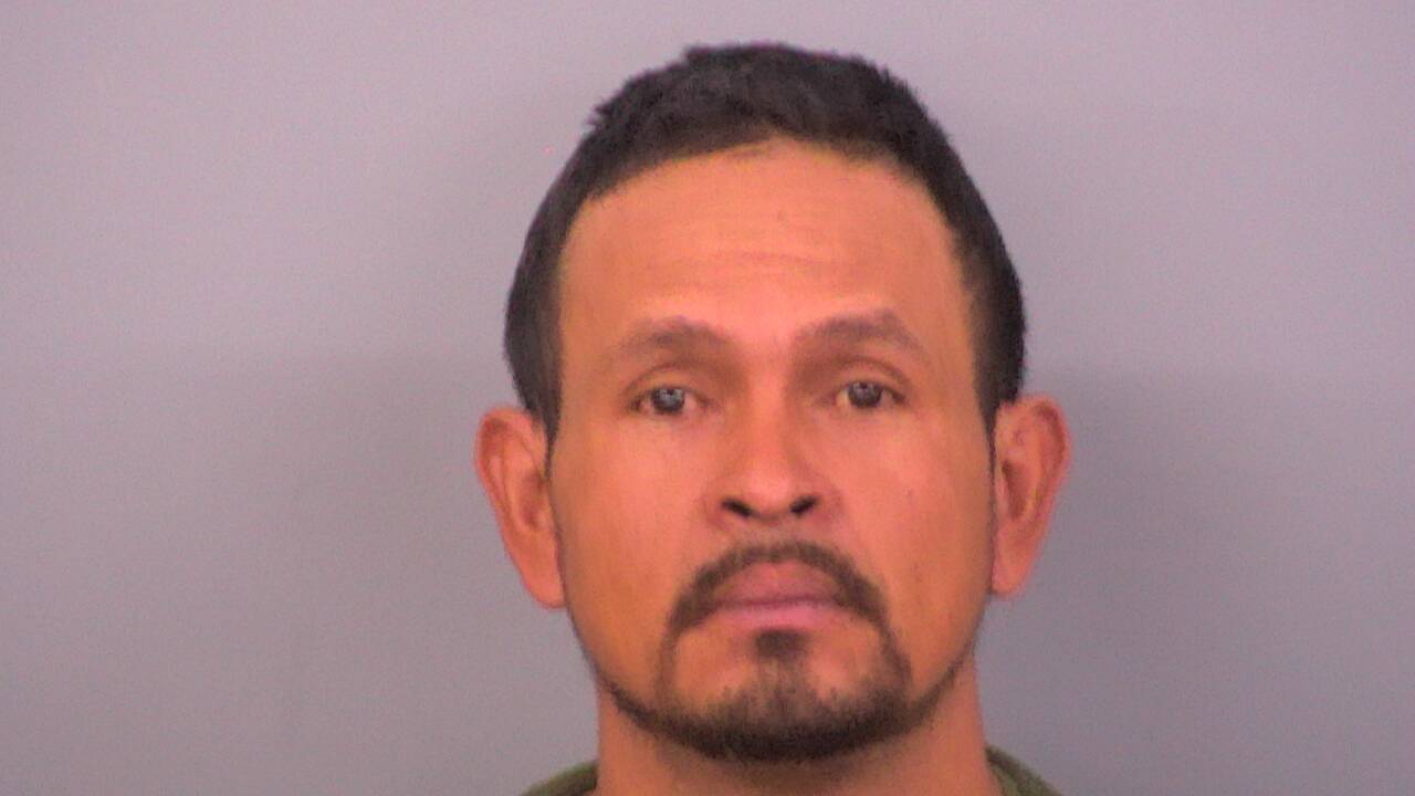 Mugshot of JOSE L GUIFARRO SALINAS