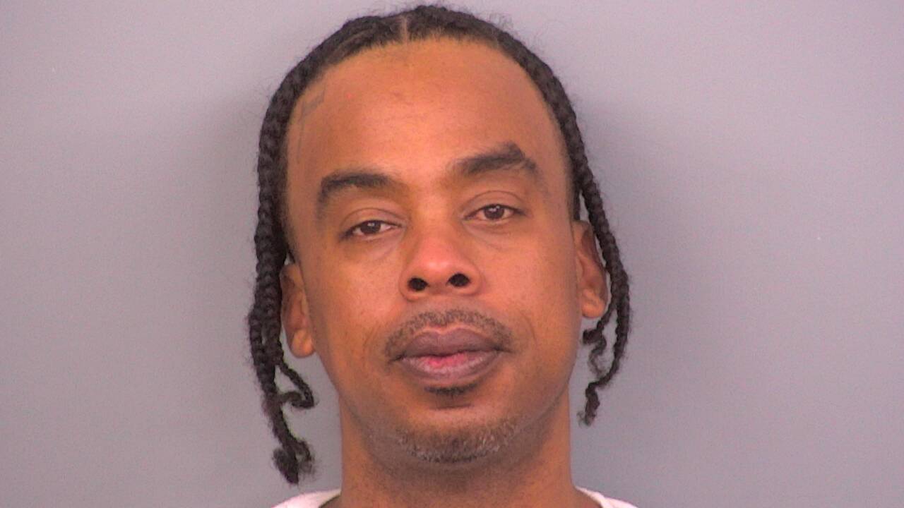 Mugshot of RAMONE DARRELLE SIMPSON
