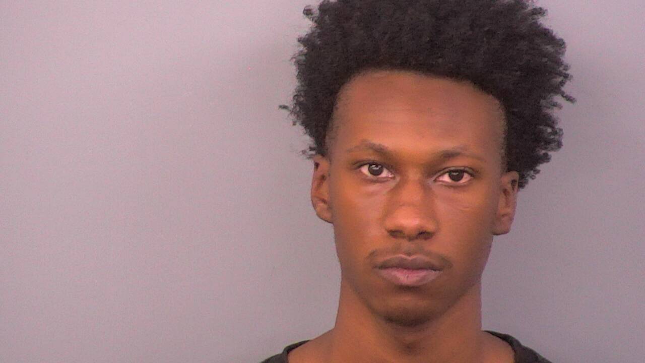 Mugshot of JAYDEN NISHUN BAUGH
