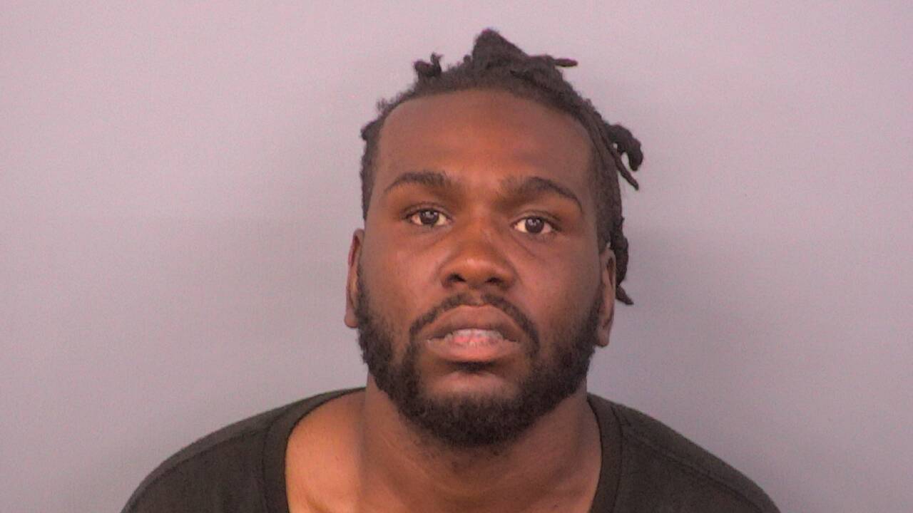 Mugshot of ANTONE D DAVIS