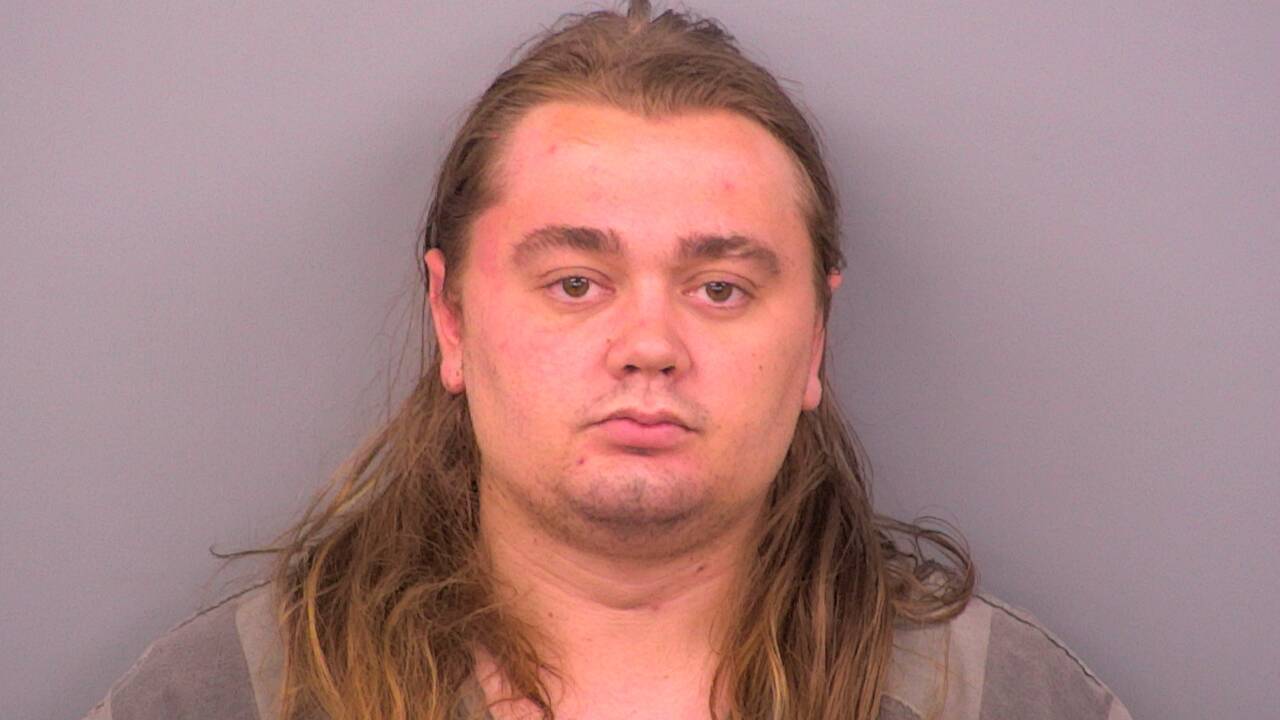 Mugshot of BRANDEN M TOMPKINS