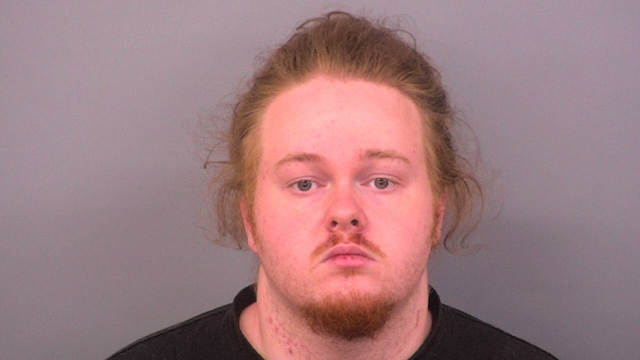 Mugshot of MICHAEL D HARTER