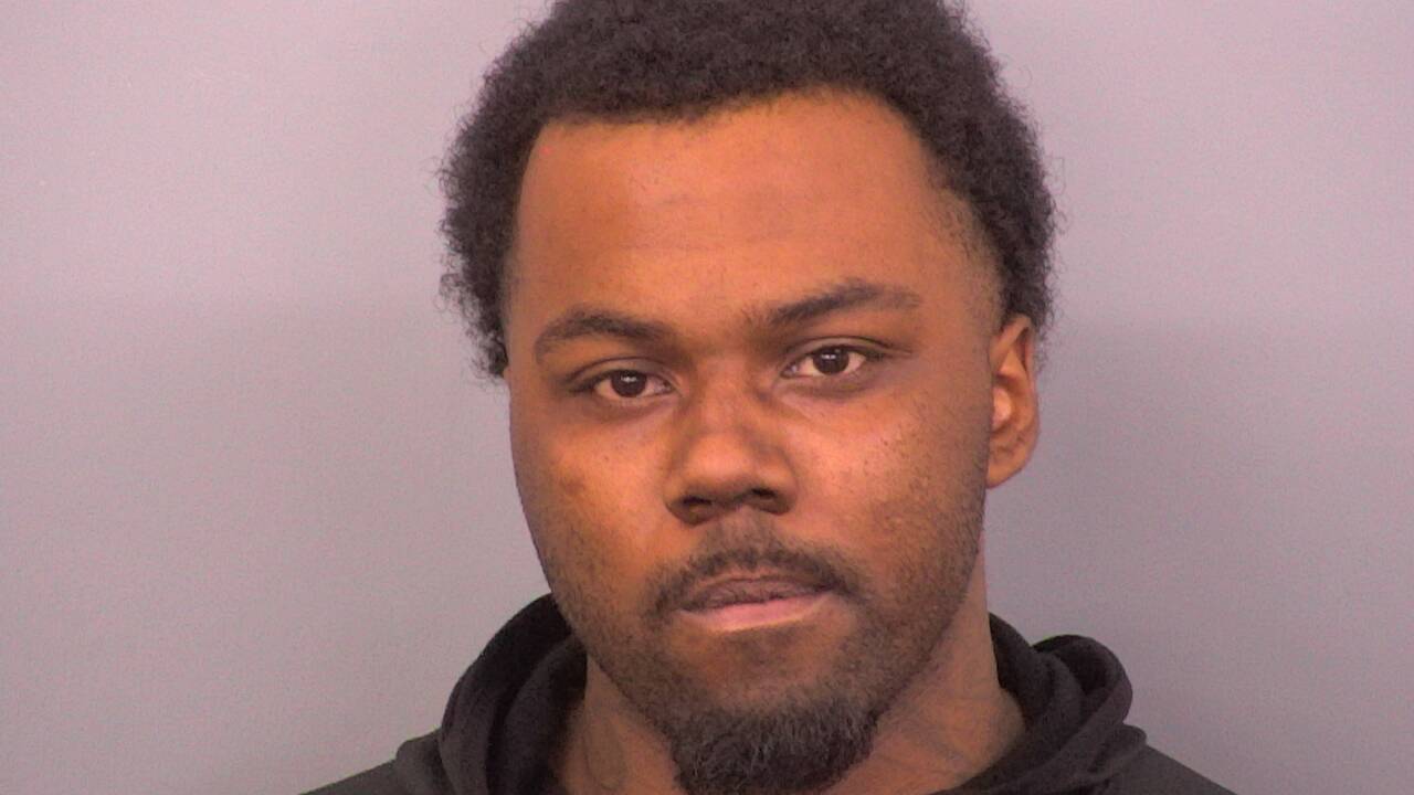 Mugshot of DEADRIK LAMONT BRINKLEY