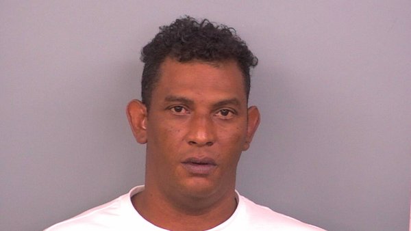 Mugshot of YOHANDRY OLIVERA