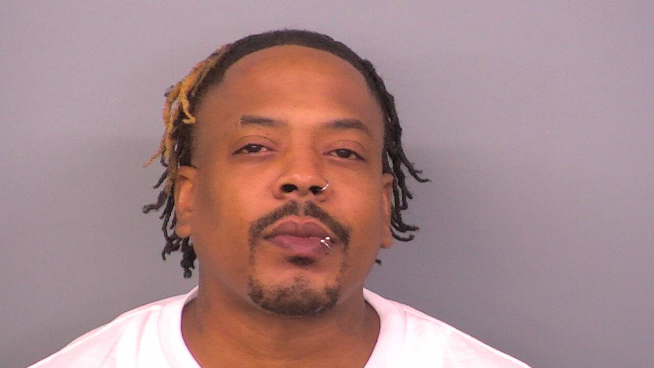 Mugshot of BACARL DEWAYNE ELLIS