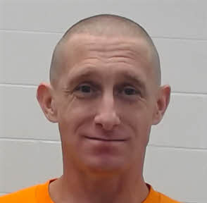 Mugshot of JEREMY LEON HILTON