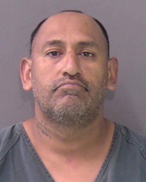 Mugshot of RAFAEL FLORES JUNIOR ROBLES