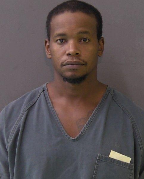 Mugshot of ROSHAD AKEEM FREEMAN