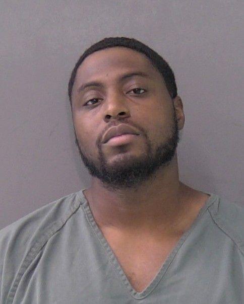 Mugshot of L'MICHAEL DETRON AMOS