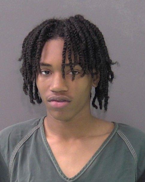 Mugshot of CASUAL SAVION WINSTON
