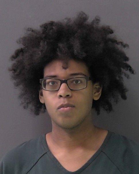 Mugshot of KAYEN DESEAN GIBSON