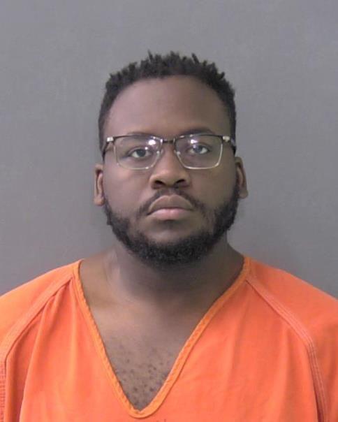 Mugshot of QUIENTA TRAONX DAVIS