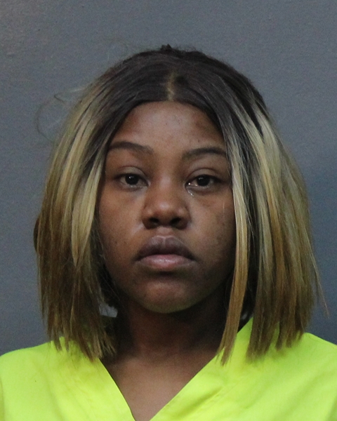 Mugshot of MERCEDES LYN BETTS