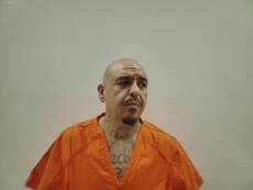 Mugshot of HERNANDEZ JULIAN