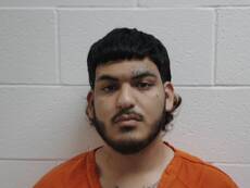 Mugshot of HERNANDEZ JULIAN ALEXANDER