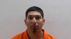 Mugshot of MONTOYA XAVIER