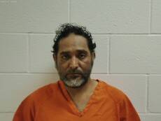 Mugshot of VELAZQUEZ HINOJOSA VICTOR MANUEL