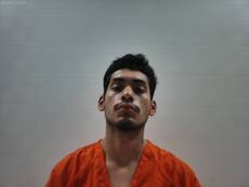 Mugshot of MACIAS RAYMUNDO