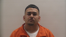 Mugshot of DE LA ROSA MICHAEL ANTHONY