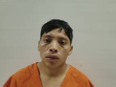 Mugshot of JUTZUY CHALI NOE LEONEL