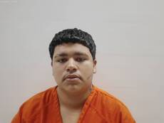 Mugshot of MENDOZA JORGE OMAR