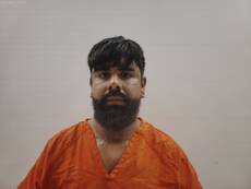 Mugshot of HERNANDEZ JONATHAN JAMES