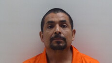 Mugshot of FLORES JESUS ARNOLDO