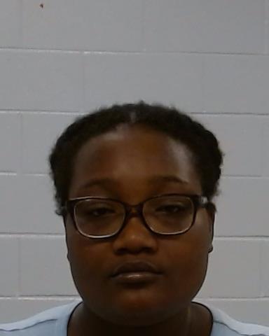 Mugshot of Latia Turner