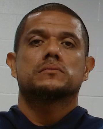 Mugshot of Victor Hugo Mendoza