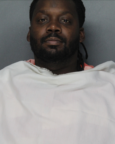 Mugshot of LADANA RECHARD SQUARE