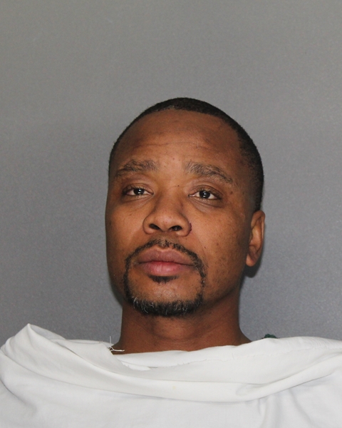 Mugshot of RODERICK DERRELL DAVENPORT