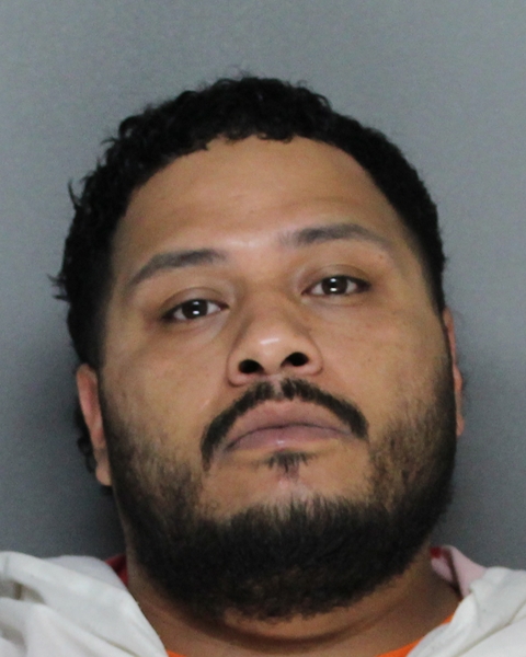 Mugshot of VICENTE GOMEZ