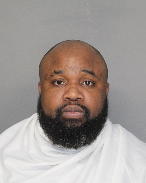 Mugshot of DESMOND DENARD DAVIS
