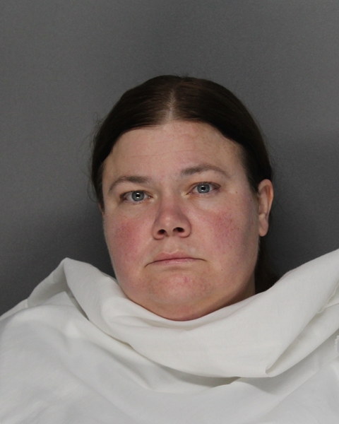 Mugshot of LINDSAY DANIALE WINTER