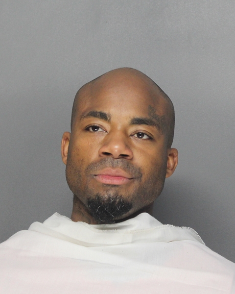 Mugshot of DEONDRAY RAYMOND MASON