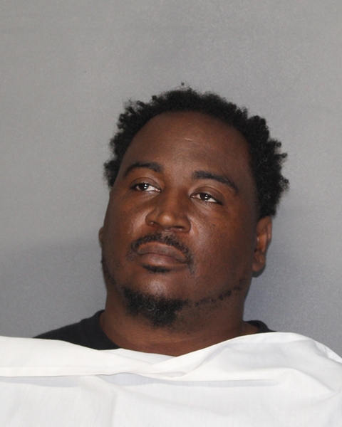 Mugshot of ALANDUS R HERVEY