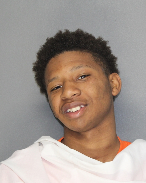 Mugshot of CINIIRES IMEIR MASON