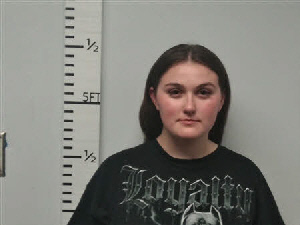 Mugshot of Hennasey Grace LaBarge