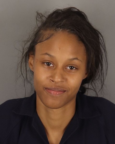 Mugshot of LINNAE NIXON