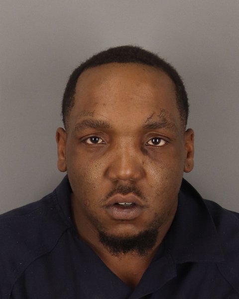 Mugshot of REGINALD ROBERTSON
