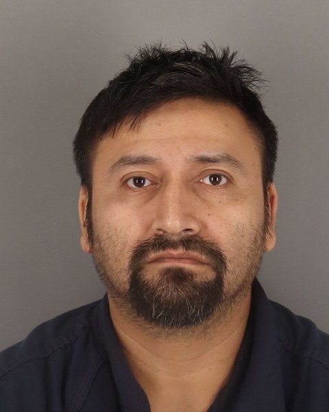 Mugshot of SAUL CERVANTEZ-HERNANDEZ
