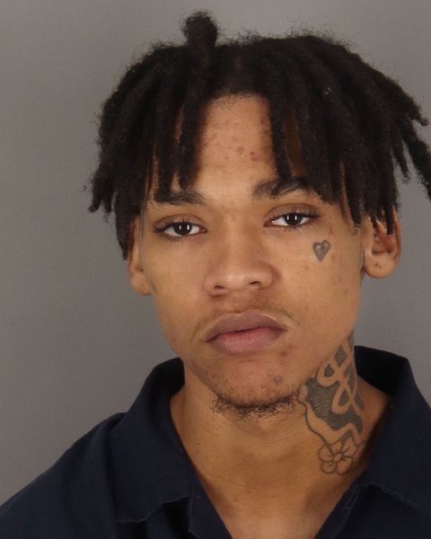 Mugshot of DA'VONTAE SIMON