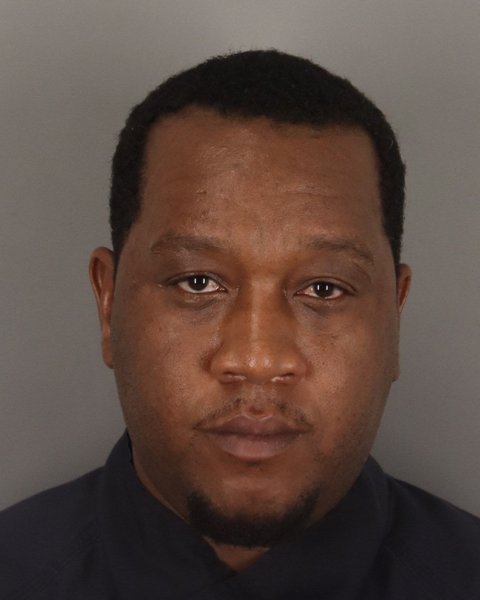 Mugshot of DAVID DISOMBA