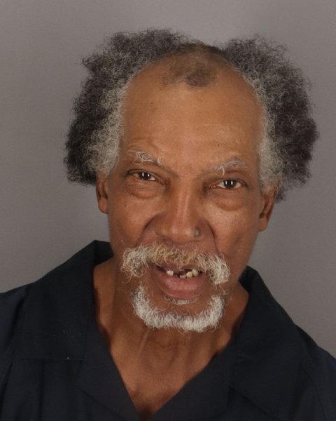 Mugshot of EARL QUINCY