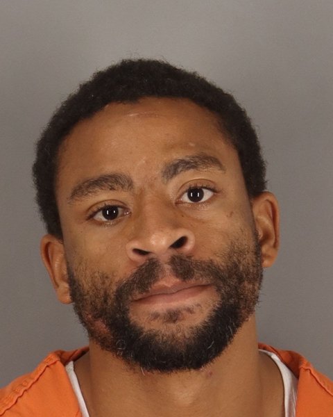 Mugshot of JUSTICE LARZO
