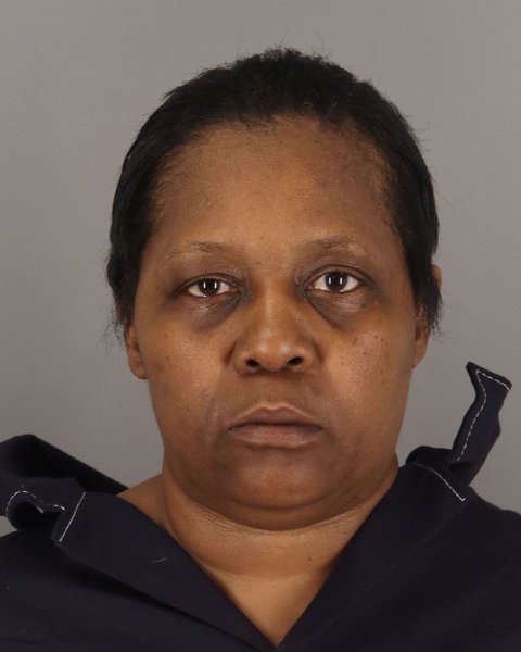 Mugshot of HEATHER GILMORE
