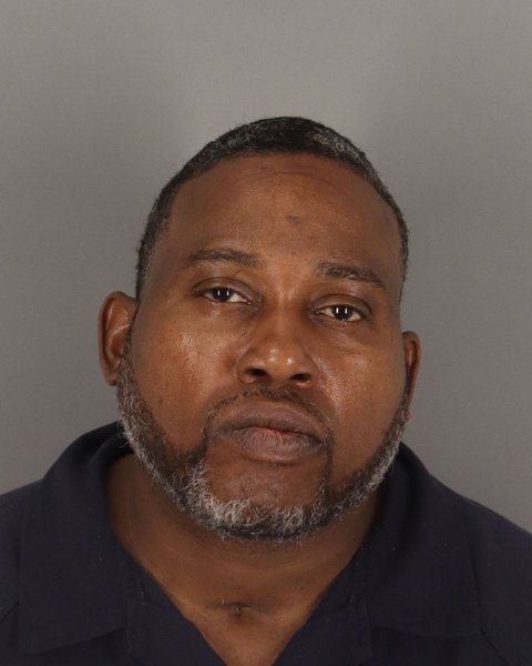 Mugshot of DANTE HITCHENS