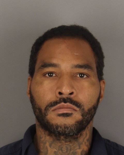 Mugshot of CALVIN THOMAS