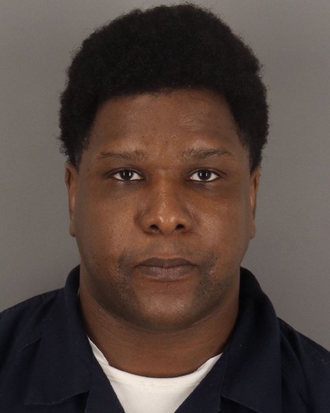 Mugshot of TRAVIAN THOMAS