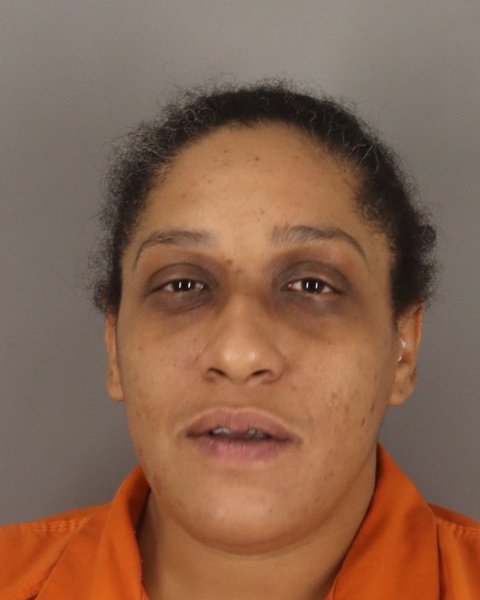 Mugshot of KARMEN SIMPSON-RAWLINS